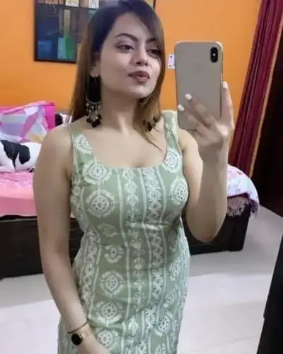 Call Girl in Ladnu